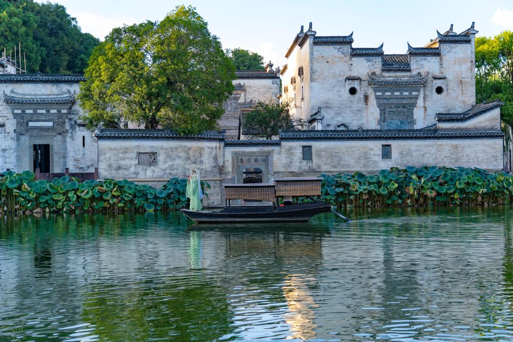 婺源弦高古城 · 水系与徽派建筑